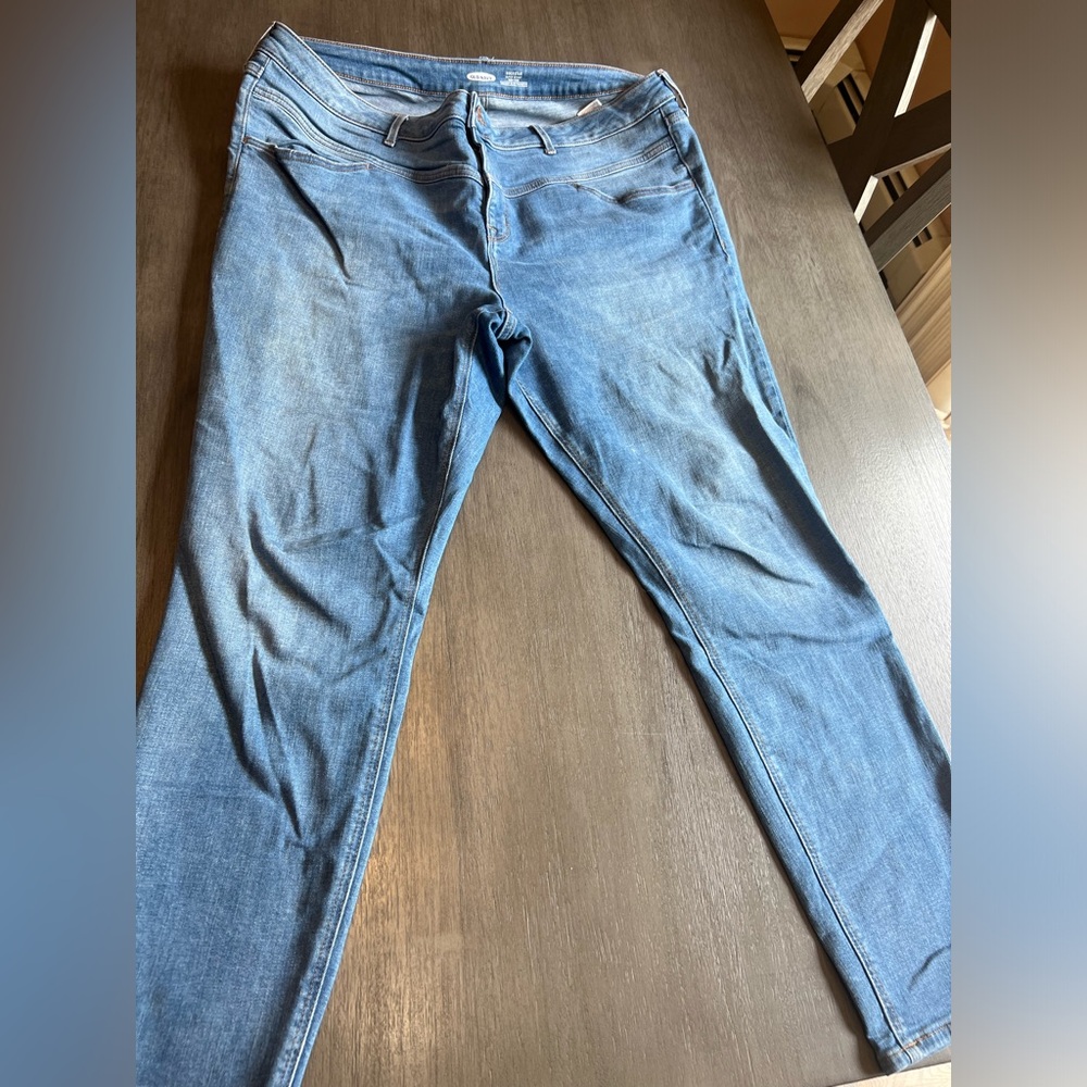 Old Navy skinny jeans